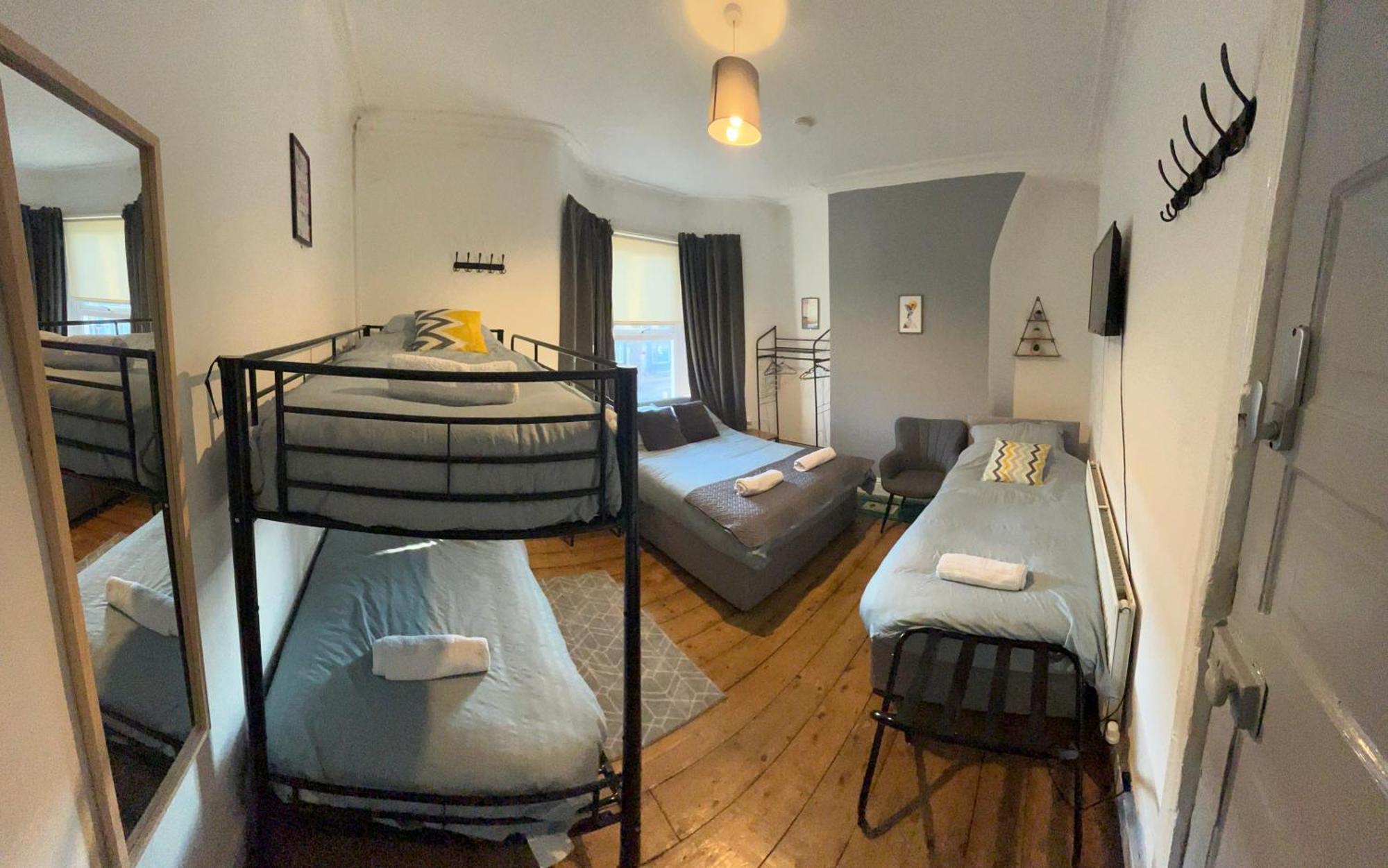 Rooms Anfield- 5 Mins From Lfc Liverpool Exterior photo