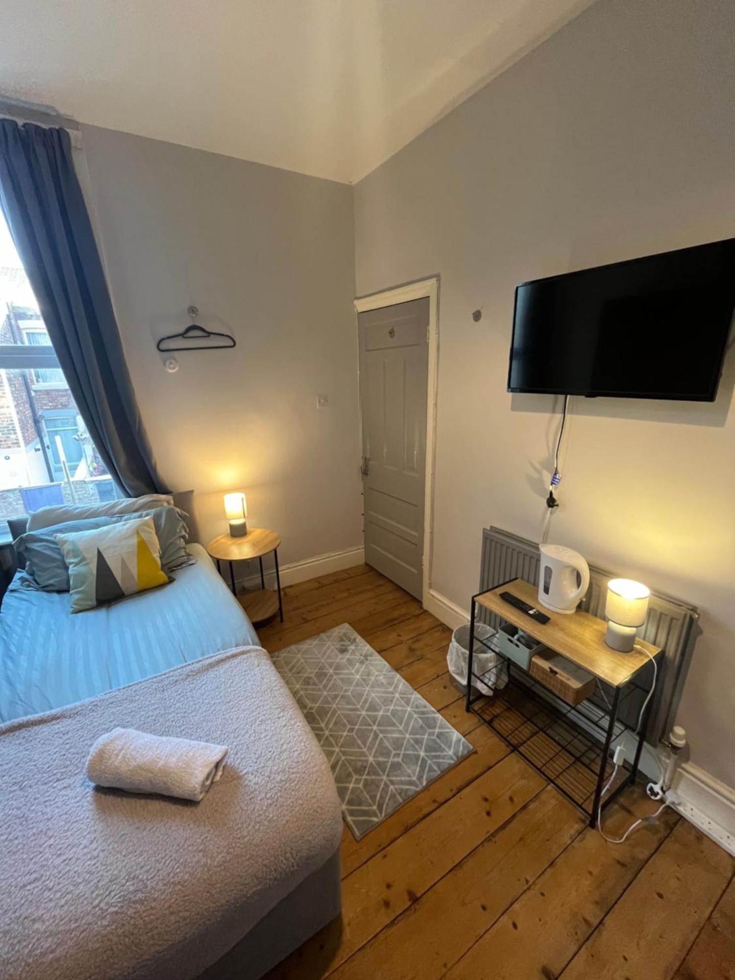 Rooms Anfield- 5 Mins From Lfc Liverpool Exterior photo